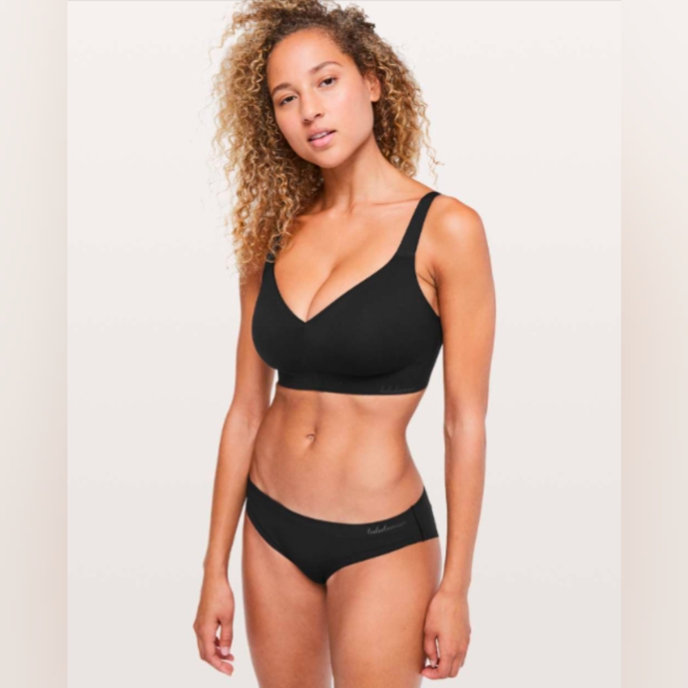 EUC Lululemon Like Nothing Bra - Black - 36E